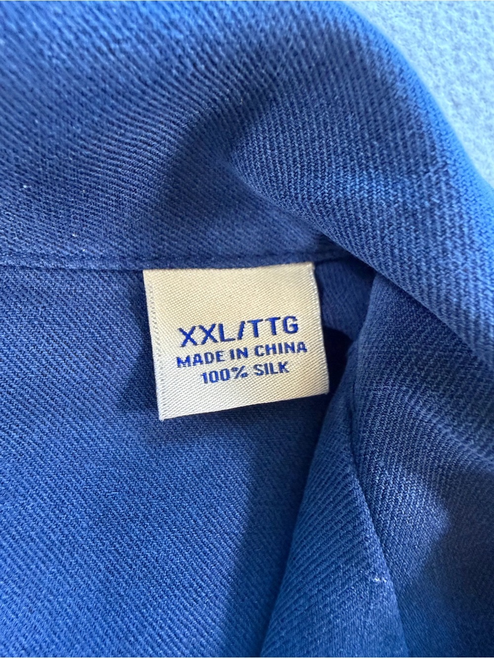 Tommy Bahama Original Fit Blue 100% Silk Camp Shirt XXL - Picture 8 of 12